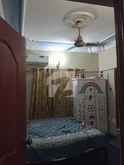 گلستانِِ جوہر ۔ بلاک 12 گلستانِ جوہر,کراچی میں 6 کمروں کا 10 مرلہ مکان 5.5 کروڑ میں برائے فروخت۔ گلستانِِ جوہر ۔ بلاک 12 گلستانِ جوہر,کراچی میں 6 کمروں کا 10 مرلہ مکان 5.5 کروڑ میں برائے فروخت۔