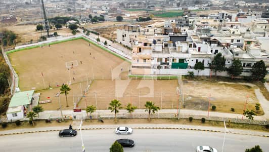 5 Marla Plots Available - N Block Major Road