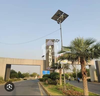 1 KANAL FACING PARK PLOT AVAILABLE ON 40 FT ROAD IN LDA AVENUE NEAR RAIWIND ROAD