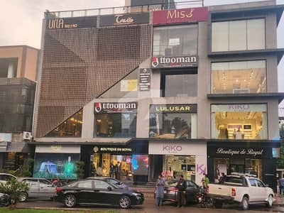 جی ۔ 10 اسلام آباد میں 4 مرلہ Studio دکان 13.0 کروڑ میں برائے فروخت۔