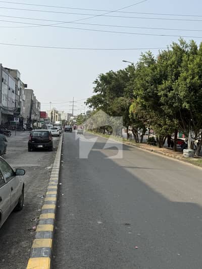 ملٹری اکاؤنٹس ہاؤسنگ سوسائٹی لاہور میں 4 مرلہ کمرشل پلاٹ 2.1 کروڑ میں برائے فروخت۔