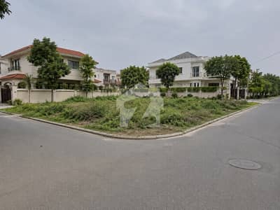 Corner Plot forSale by DirectOwner | Elite Neighbourhoodof Officers, CivilServants & Retired Servicemen