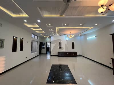 40*80 Upper Portion Available For Rent In G13