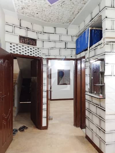 1st Floor Flat Near To Market School Masjid Hospital