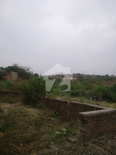 4 Marla Commercial Plot Is Available For sale In Soan Garden