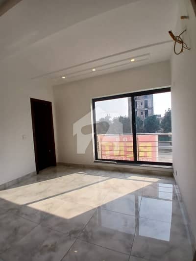 1 Bedroom Luxury Flat For Rent Only For Families 1 Bedroom Luxury Flat For Rent Only For Families
