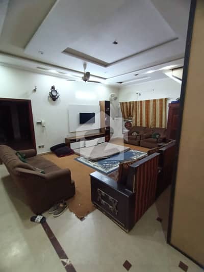 10 Marla Lower Portion For Rent In Nasheman Iqbal Phase 2