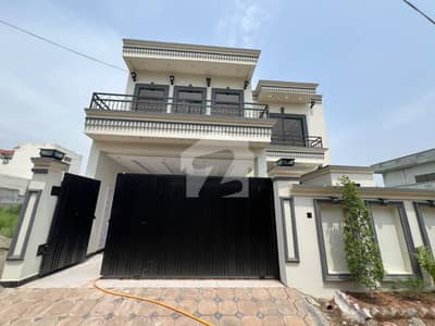 Your Search Ends Right Here With The Beautiful House In Bani Gala At Affordable Price Of Pkr Rs. 38000000