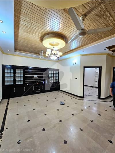 10 Marla Park Facing Upper Portion With Servant Quarter All Facilities Available G-13/4