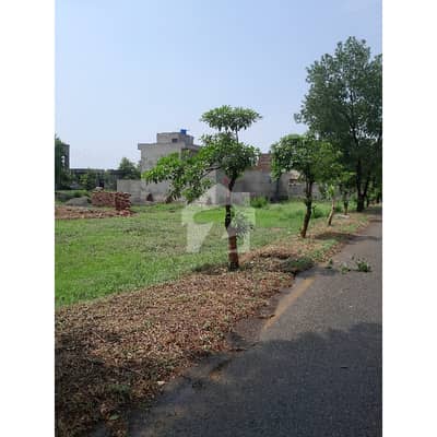 ایل ڈی اے سٹی فیز 1 - اقبال سیکٹر ایل ڈی اے سٹی فیز 1,ایل ڈی اے سٹی,ایل ڈی اے روڈ,لاہور میں 10 مرلہ رہائشی پلاٹ 60.0 لاکھ میں برائے فروخت۔ ایل ڈی اے سٹی فیز 1 - اقبال سیکٹر ایل ڈی اے سٹی فیز 1,ایل ڈی اے سٹی,ایل ڈی اے روڈ,لاہور میں 10 مرلہ رہائشی پلاٹ 60.0 لاکھ میں برائے فروخت۔