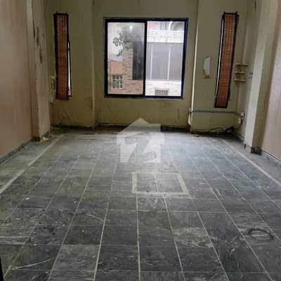 Non Furnished Room kitchen bath Abbot Road Lahore