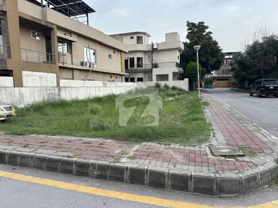 بحریہ ٹاؤن فیز 3 بحریہ ٹاؤن راولپنڈی,راولپنڈی میں 10 مرلہ رہائشی پلاٹ 2.0 کروڑ میں برائے فروخت۔