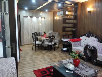 ڈی ایچ اے فیز 8 سابقہ ​​پارک ویو ڈی ایچ اے فیز 8,ڈی ایچ اے ڈیفینس,لاہور میں 3 کمروں کا 10 مرلہ مکان 3.0 لاکھ میں کرایہ پر دستیاب ہے۔