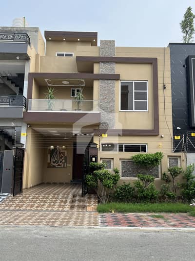 5 Marla Beautiful House For Sale In Central Park Housing Society Lahore 5 Marla Beautiful House For Sale In Central Park Housing Society Lahore