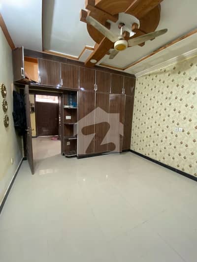 5 Marla Brand New Ground Portion Available For Rent