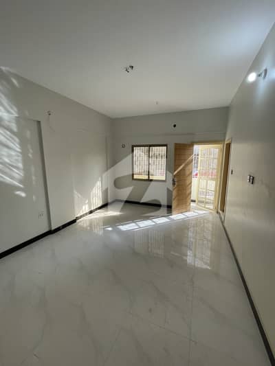 Flat For Sale Gulshan-E-Iqbal Block 13D-1 3 Bed DD | Fully Renovated