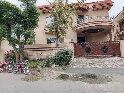 I-8/4 House Sized 12 Marla For Rent
