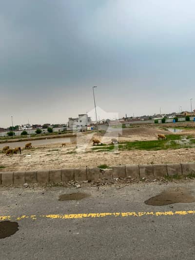 گالف ویو ریذڈینشیاء بحریہ ٹاؤن,لاہور میں 10 مرلہ رہائشی پلاٹ 50.0 لاکھ میں برائے فروخت۔ گالف ویو ریذڈینشیاء بحریہ ٹاؤن,لاہور میں 10 مرلہ رہائشی پلاٹ 50.0 لاکھ میں برائے فروخت۔