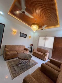 Luxury Villa Block C 160 sq yard Corner Banglow available for Sale in Naya Nazimabad C