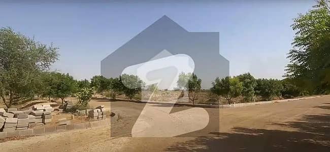 Ready To Buy A Prime Location Residential Plot In PIA Society Karachi