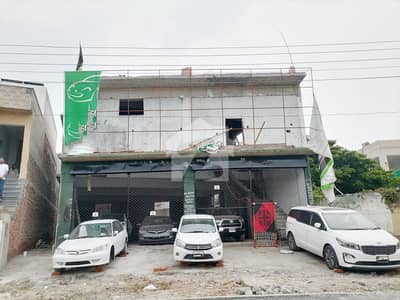 جوہر ٹاؤن لاہور میں 1 کنال Studio عمارت 8.0 لاکھ میں کرایہ پر دستیاب ہے۔