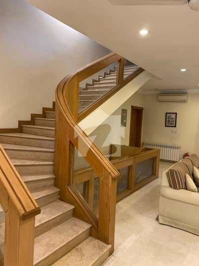 Investors Price House For Sale In F-7/2