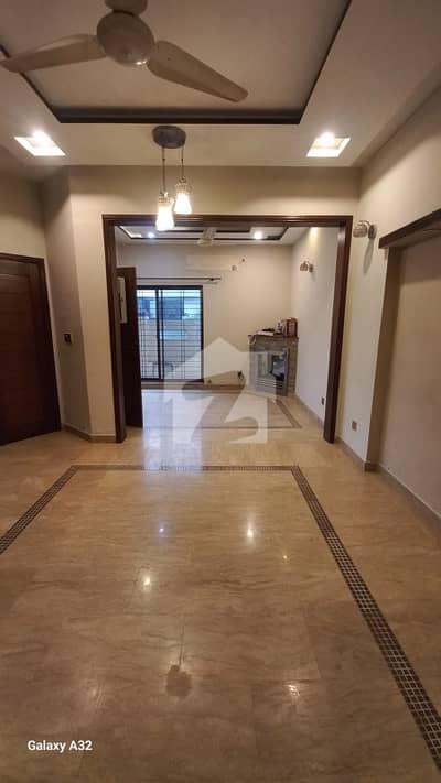 5 MARLA TOP LOCATION VERY CHEAP PRICE HOUSE FOR SALE IN DHA PHASE 6 BLOCK D.