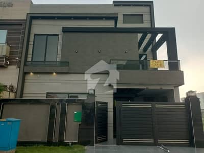 Highly-coveted 6 Marla House Is Available In Bahria Orchard Phase 1 - Eastern Extension For sale