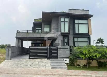 Prime Location Near To masjid  Near To Aps School  Near To Control Park Near To KFC  Near To Giga Mall  Neat To TLC  Near To Panjab Cash And Cary