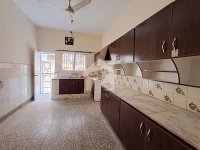 F-10 Beautiful House 2kitchen with extra land House Available For Rent F-10 Beautiful House 2kitchen with extra land House Available For Rent