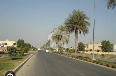 اے ڈبلیو ٹی فیز 1 ۔ بلاک ڈی اے ڈبلیو ٹی فیز 1,اے ڈبلیو ٹی آرمی ویلفیئر ٹرسٹ,رائیونڈ روڈ,لاہور میں 1 کنال رہائشی پلاٹ 2.2 کروڑ میں برائے فروخت۔