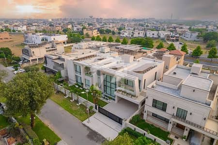 Top Location 1 Kanal Near Park V Block