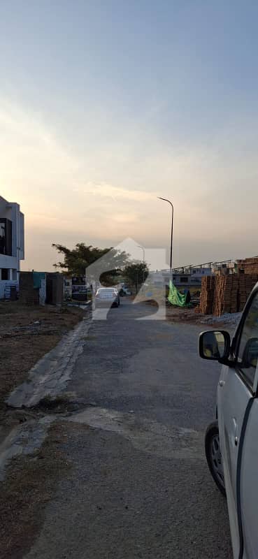BEST LOCATION 1 KANAL PLOT LEVEL AND SOLID LAND AVAILABLE FOR SALE IN NAVAL ANCHORGE ISLAMABAD BEST LOCATION 1 KANAL PLOT LEVEL AND SOLID LAND AVAILABLE FOR SALE IN NAVAL ANCHORGE ISLAMABAD