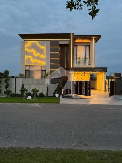 Mohsin Ali Design Fully Furnished Bungalow For Sale Near to McDonald's Park 100 ft road Mohsin Ali Design Fully Furnished Bungalow For Sale Near to McDonald's Park 100 ft road