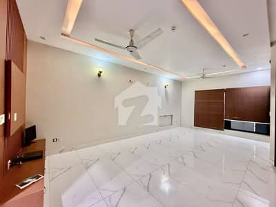 Elegant 5 Marla Upper Portion For Rent | Prime Location
