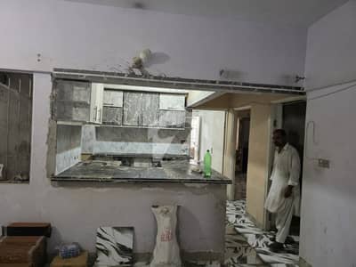گلستانِِ جوہر ۔ بلاک 17 گلستانِ جوہر,کراچی میں 3 کمروں کا 6 مرلہ فلیٹ 1.05 کروڑ میں برائے فروخت۔