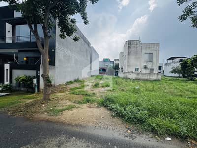 Plot No-307 Block B - 5 Marla Plot On Top Location Of Phase 9 Town DHA Lahore For Urgent Sale