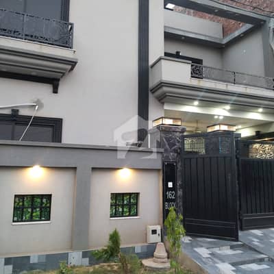 8 Marla Corner House with 6kW Solar System for Sale in Jinnah Block Back Side, Bahria Town Lahore | LDA Approved 8 Marla Corner House with 6kW Solar System for Sale in Jinnah Block Back Side, Bahria Town Lahore | LDA Approved