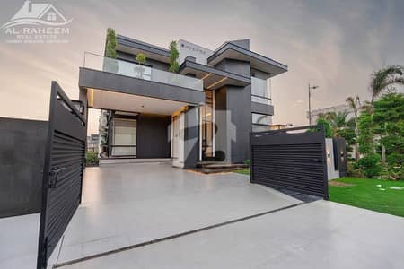 22 MARLA ULTRA MODERN CORNER DESIGN VILLA WITH MINI POOL FOR SALE IN DHA PHASE 6 NEAR TO MASJID AND SPICE BAZAR.