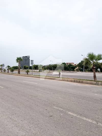 ڈی ایچ اے فیز 5 - سیکٹر اے ڈی ایچ اے ڈیفینس فیز 5,ڈی ایچ اے ڈیفینس,اسلام آباد میں 15 مرلہ رہائشی پلاٹ 3.0 کروڑ میں برائے فروخت۔