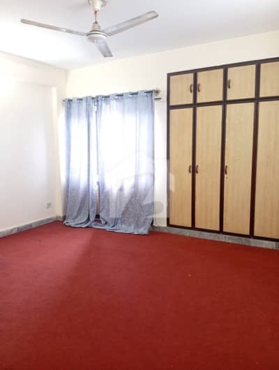 G-11 Real Pics PHA Flat C Type 2nd Floor Near Srinagar Highway