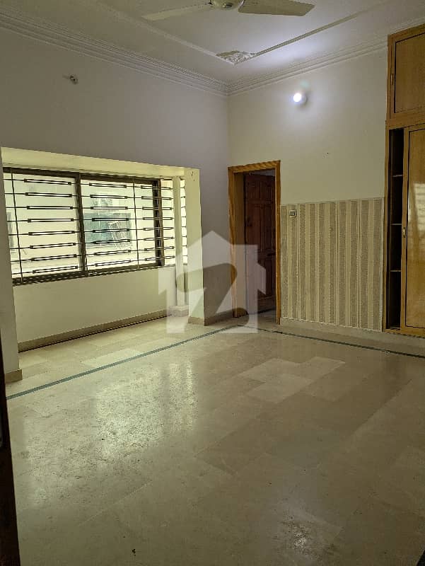 12 Marla Uper Portion House Available for rent 12 Marla Uper Portion House Available for rent