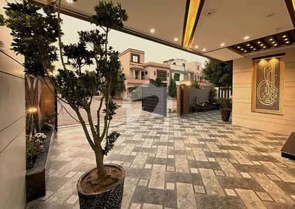 9 Marla Modern Design House For Sale In DHA Phase 4 KK-Block Lahore.
