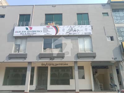 ڈی ایچ اے فیز 3 - بلاک ڈبل ایکس ڈی ایچ اے فیز 3,ڈی ایچ اے ڈیفینس,لاہور میں 6 مرلہ Studio عمارت 13.0 کروڑ میں برائے فروخت۔