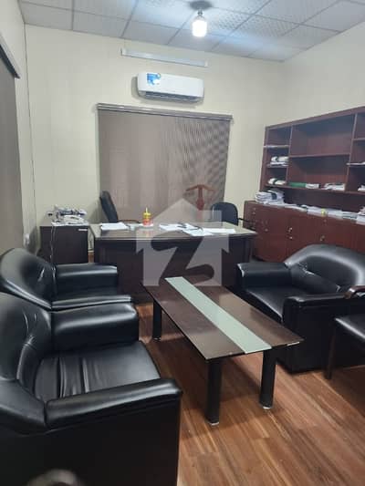 40 Marla Independent House Available For Silent Office