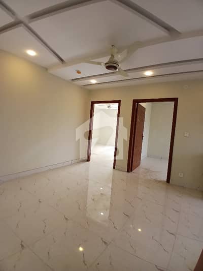 Rawalpindi Bahria town phase7 2bed non furnished brand new laxuary apartment for rent