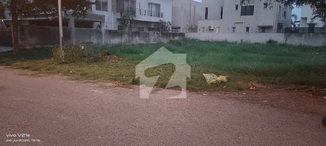 Premium 1 Kanal Plot in DHA Phase 7 Best Investment Opportunity | 5 Crore