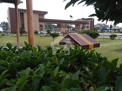 Corner 1 Kanal Residential Plot In Gujranwala Is Available For sale