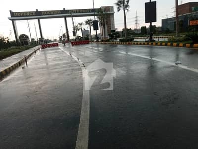 Facing Park A Centrally Located Residential Plot Is Available For sale In Gujranwala Facing Park A Centrally Located Residential Plot Is Available For sale In Gujranwala