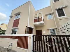 Extra Land Bungalow Available For Sale 120 Sq. Yards (133 Sq. Yards ) Block D